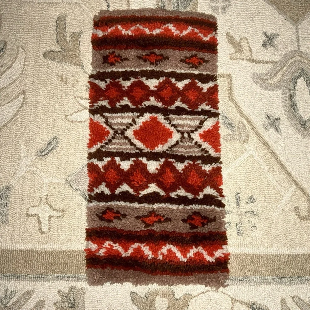 Vintage Latch Hook Wall Rug Tapestry 70s Boho MCM Earth Tones Southwestern